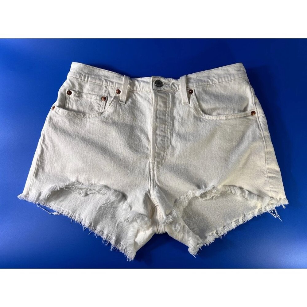 Levi’s Shorts‎ White Cutoff Tag Says W31.  Waist Measures Approx 30 See Photos